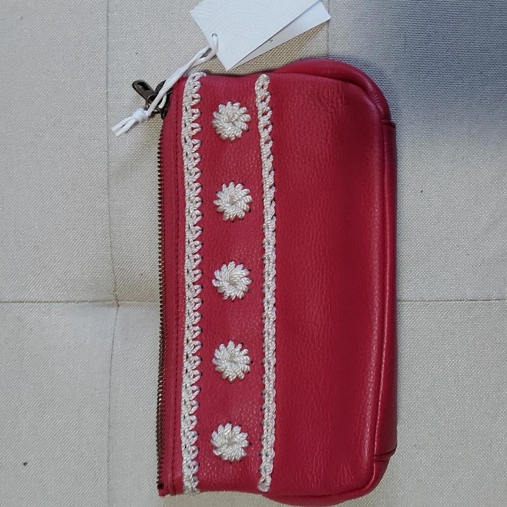 the sak Essential Medium Pouch